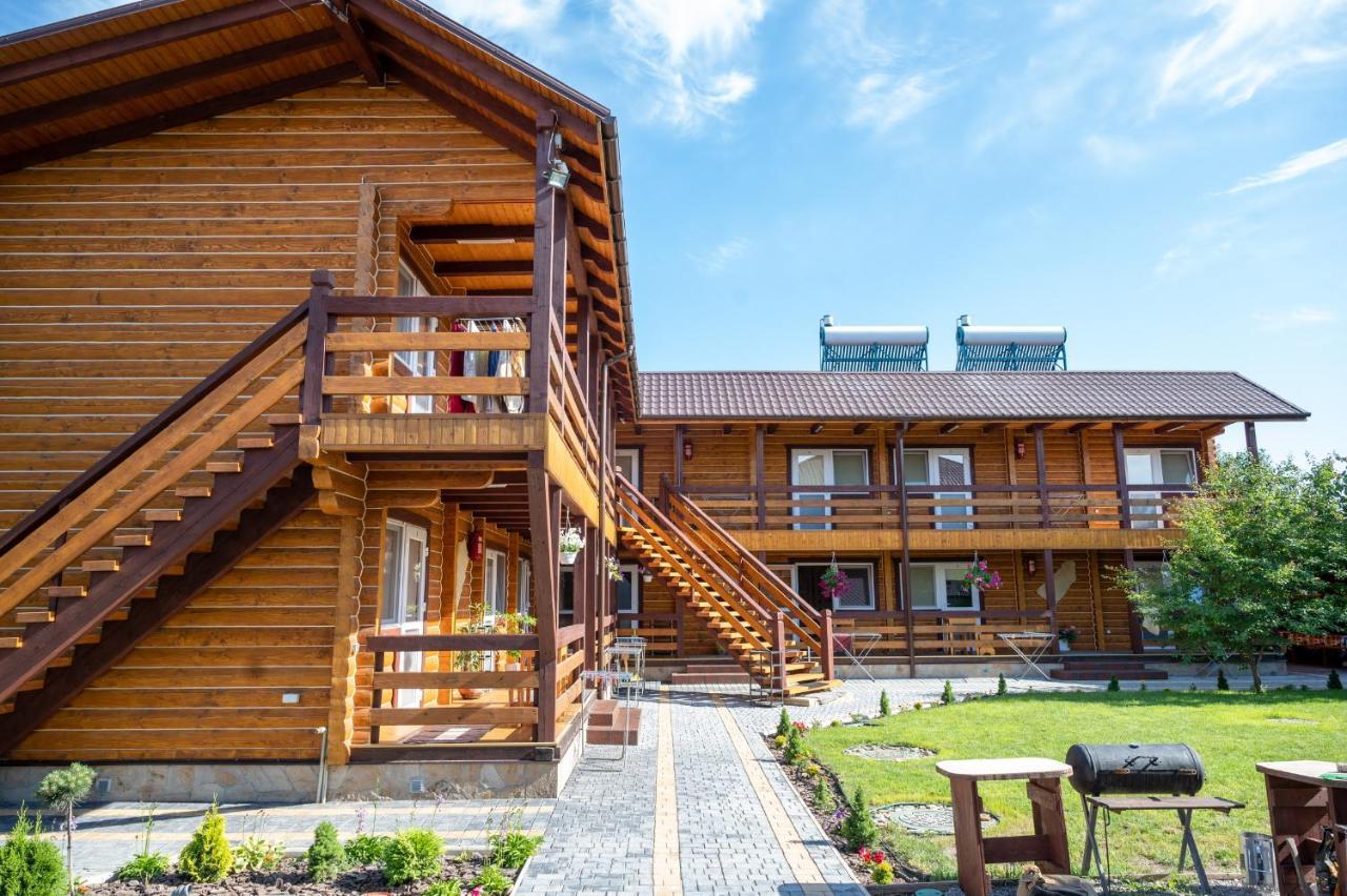 Rybatska 7 Hotel Chornomorsk Exterior foto